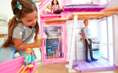 Barbie Poppenhuis & Speelsets